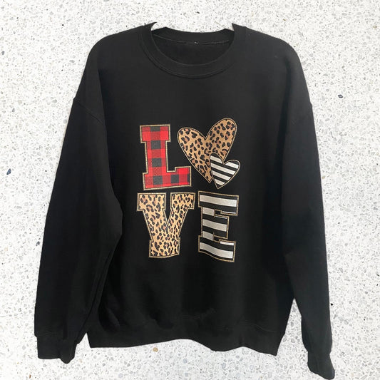 LOVE SWEATSHIRT