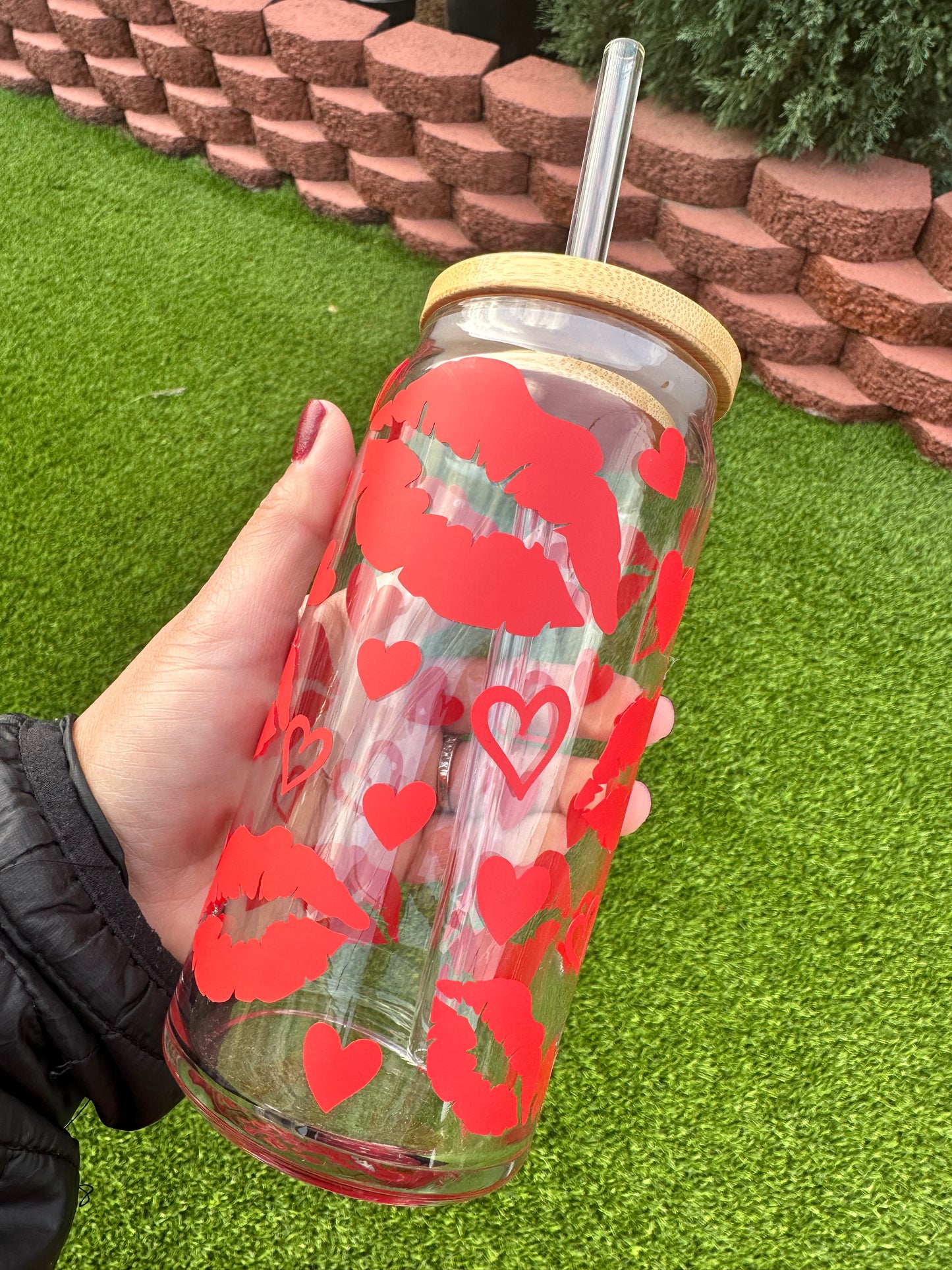 KISS CAN GLASS