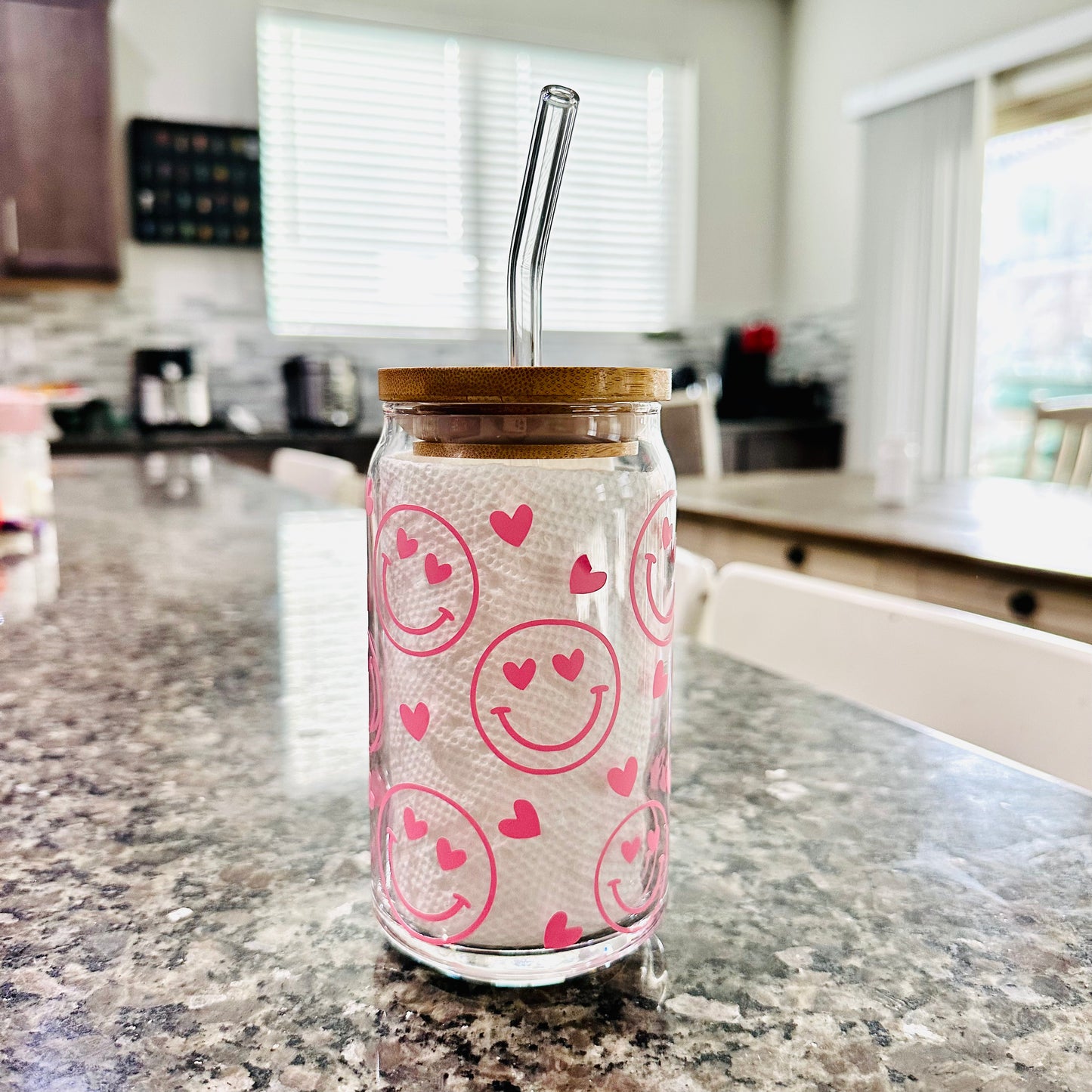 LOVE SMILEY FACE CAN GLASS