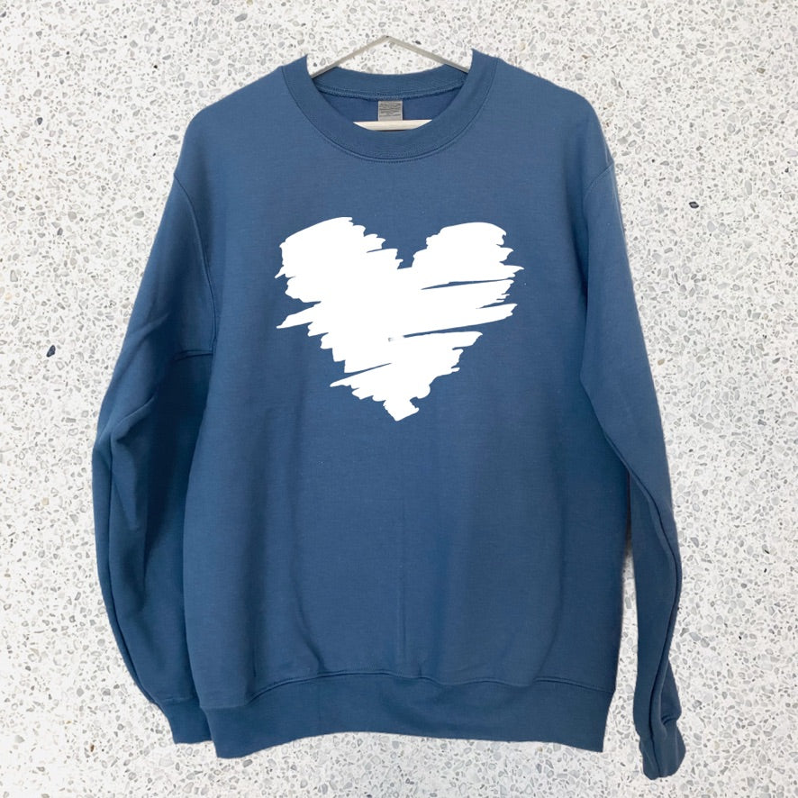 HEART SWEATSHIRT