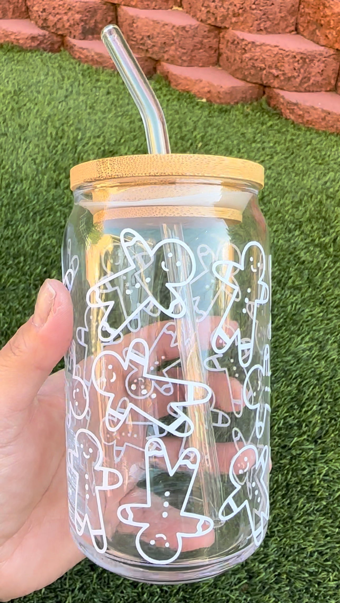 GINGERBREAD MAN CAN GLASS