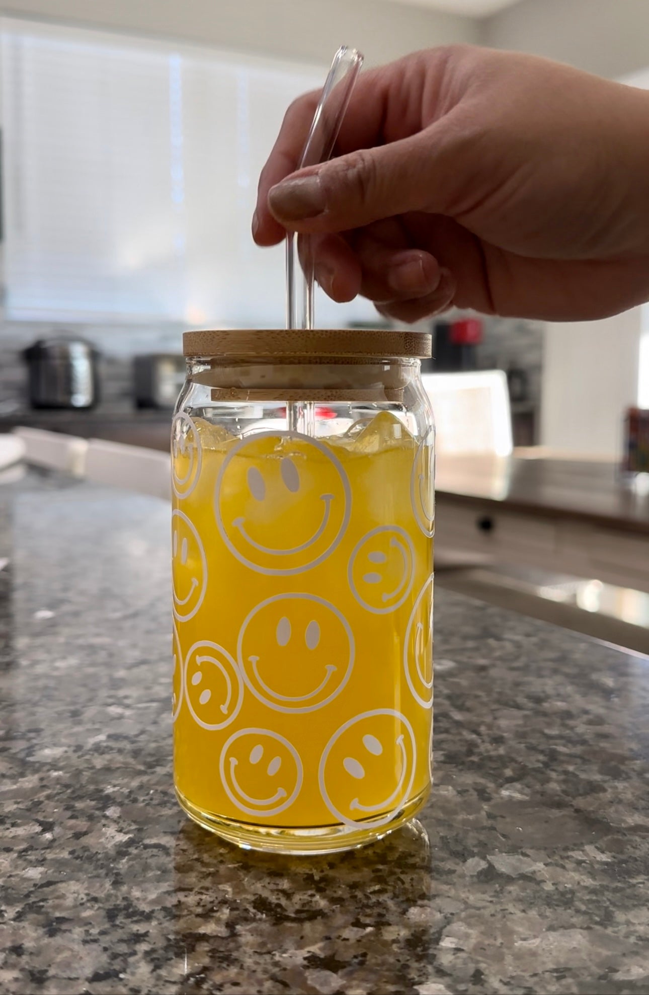 SMILEY CAN GLASS